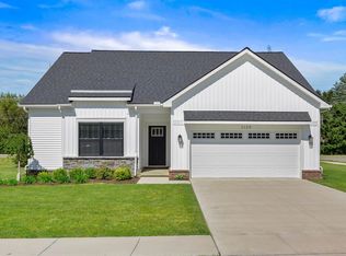 1120 Julian Ct, Waterford, MI 48327