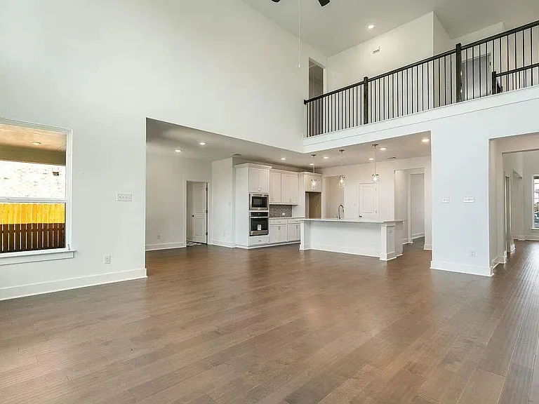 1412 Mulberry Oak Ln — Photo 9