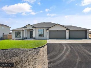 86703 E Sagebrush Rd, Kennewick, WA 99338