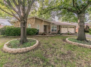 1410 Apache St, Arlington, TX 76012