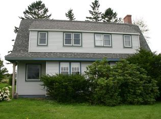 24 N Lubec Rd, Lubec, ME 04652