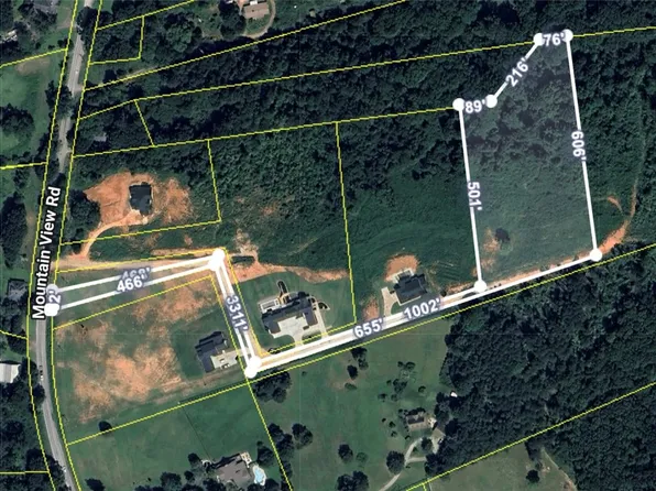 6840 Mountain View Rd, Taylors, SC 29687