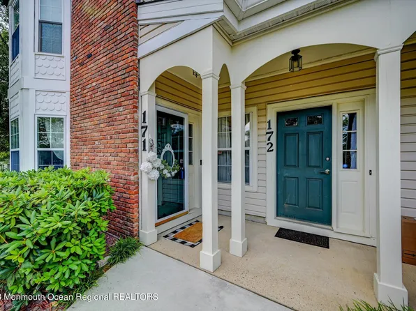 171 Tulip Lane, Freehold, NJ 07728