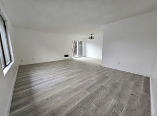 404 SW 1st St APT 6, Battle Ground, WA 98604