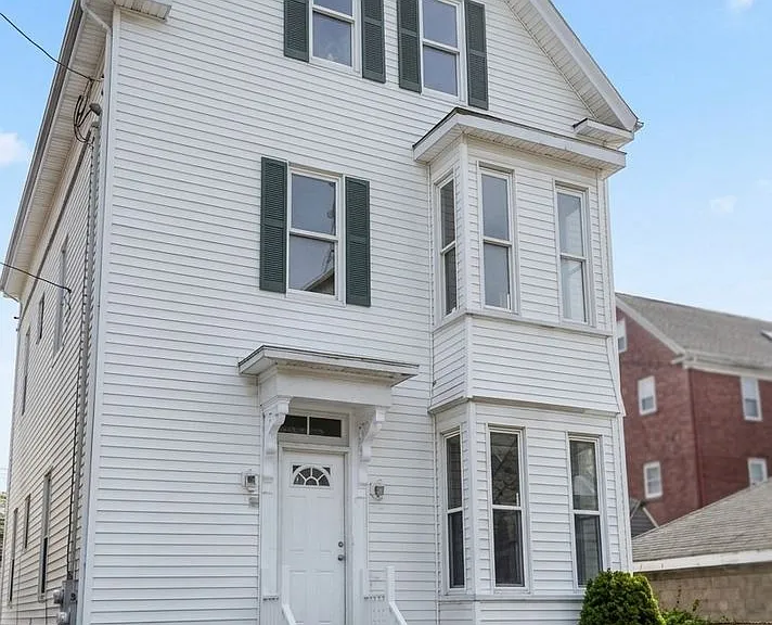 6 Young Ave. — Photo 1