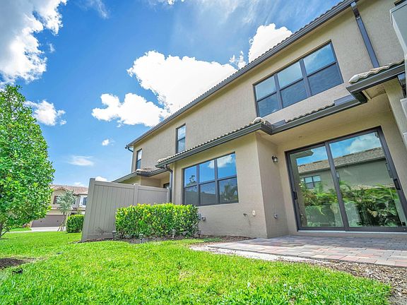 3rd image of 8185 Cinch Way #8185