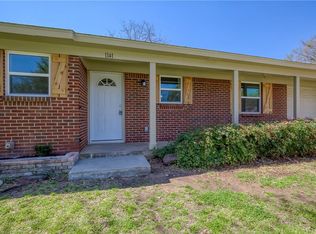1141 Valentine St, Hurst, TX 76053
