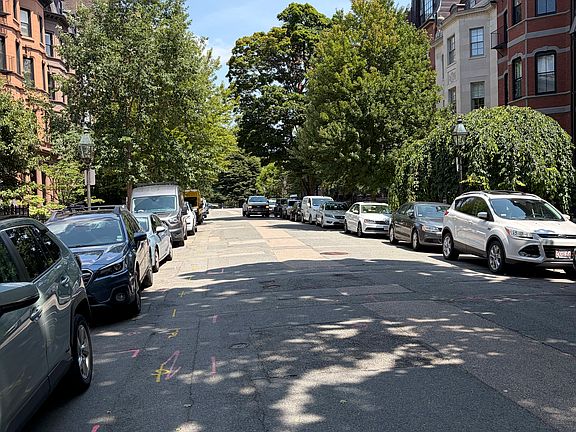 2nd image of 26 Marlborough St APT 1