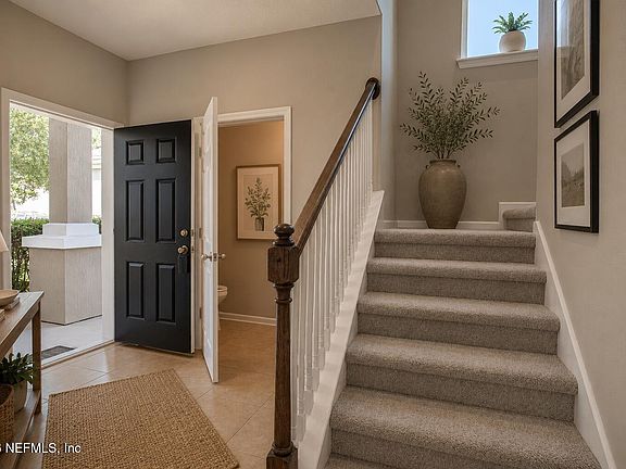 5th image of 40 HOWLAND Drive
