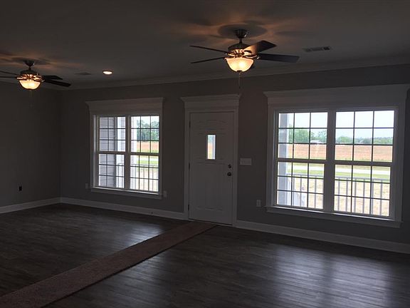 2nd image of 3151 N Gladstone Ave