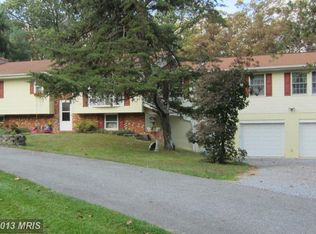 837 Conservation Dr, Hedgesville, WV 25427