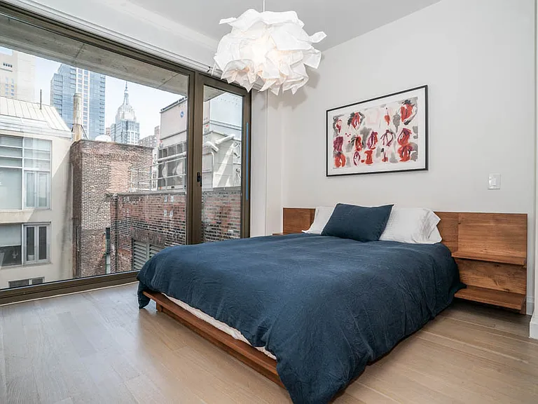 117 W 21st St #PHA — Photo 14