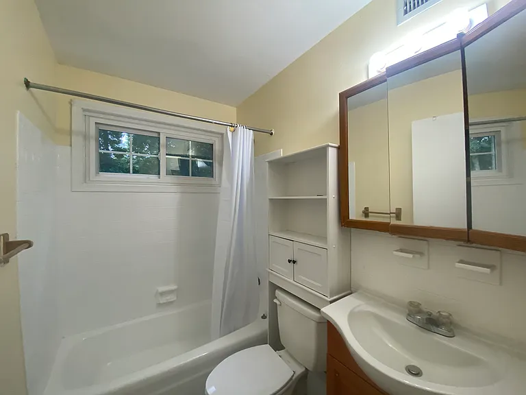 10917 Granada Rd — Photo 26