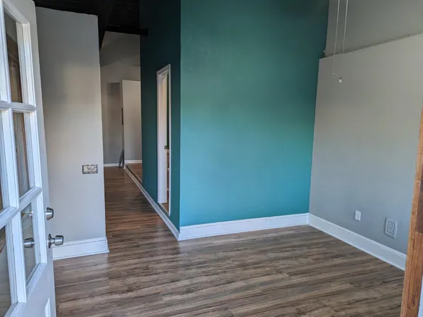 221 Main St #1-4, Garden City, MO 64747