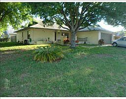 3rd image of 6708 Rosemary Dr