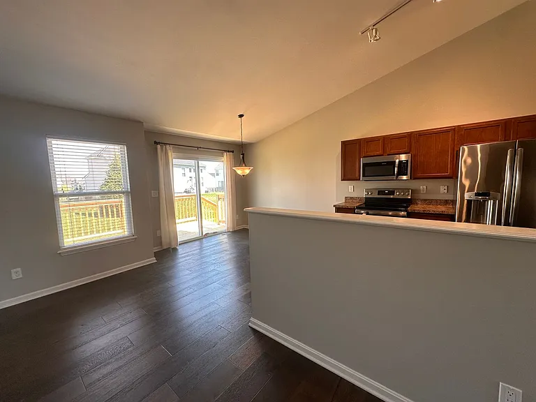 16303 Rockcrest View Ln — Photo 13