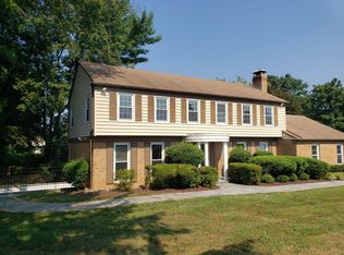 8924 Cold Spring Rd, Rockville, MD 20854