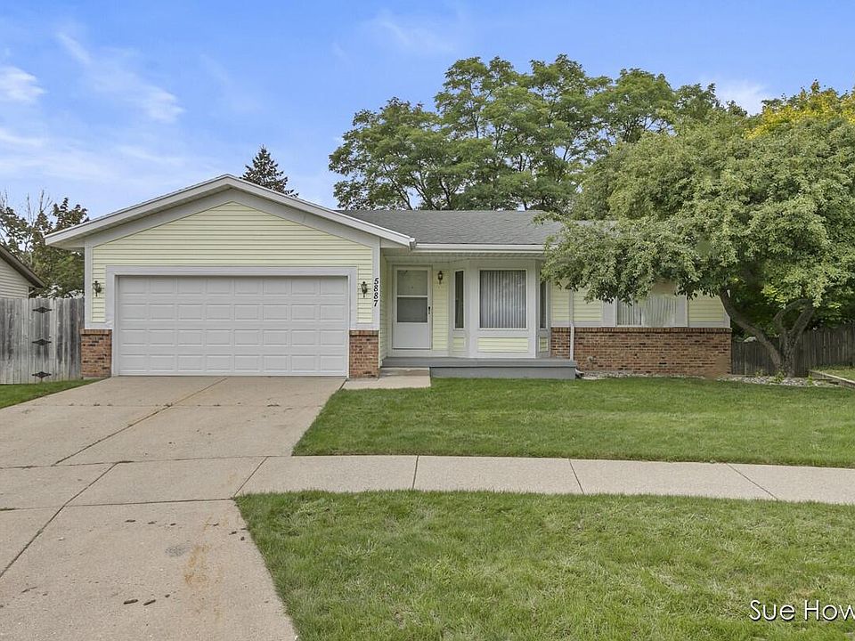1st image of 5887 N La Casa Ct SE