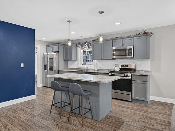 2nd image of 36A Terraceview Drive