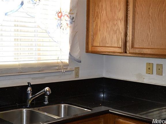 2nd image of 8546 Birch Hollow Way