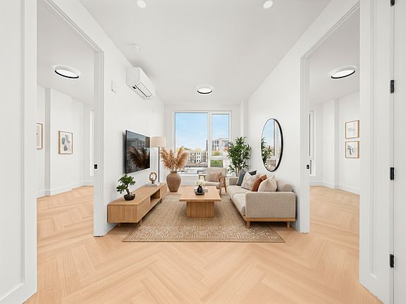 4th image of 34-16 38th St #2206