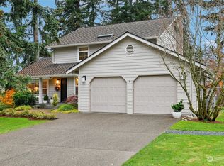 16204 NE 113th Ct, Redmond, WA