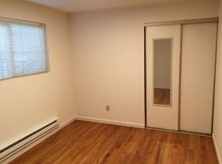 9431 Avondale Rd NE APT 10, Redmond, WA 98052