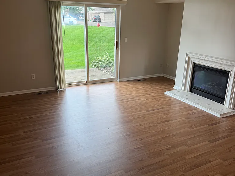 11679 Horizon Dr — Photo 4