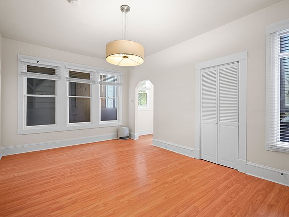 3rd image of 1126 Stanyan St #1
