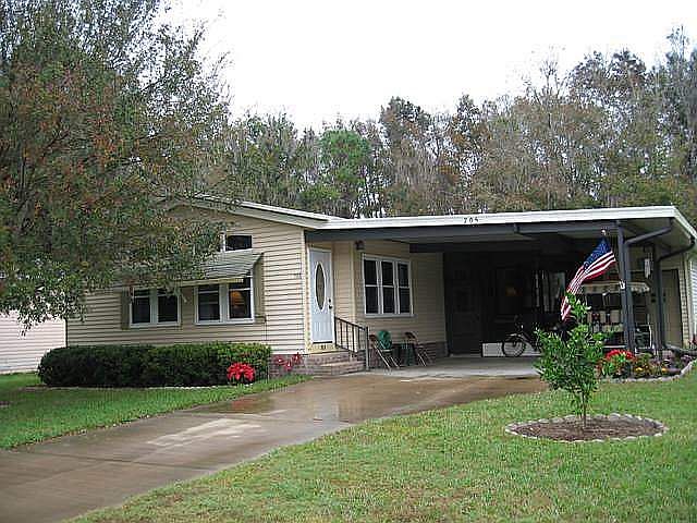 1st image of 705 Robin Ln