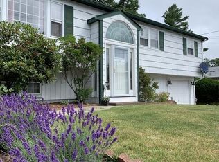 31 Normand St, Dartmouth, MA 02747