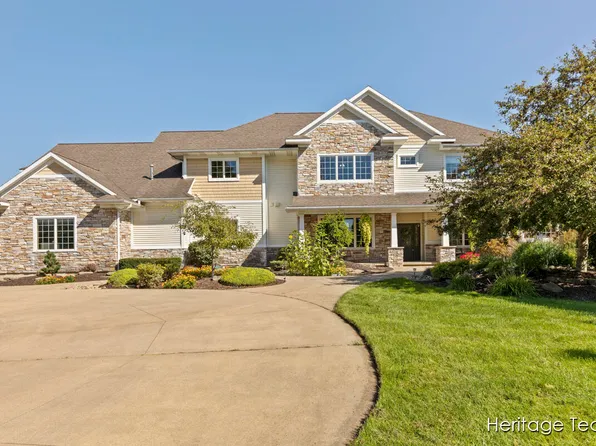 9365 108th St SE, Middleville, MI 49333