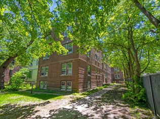 722 Reba Pl #1B, Evanston, IL 60202