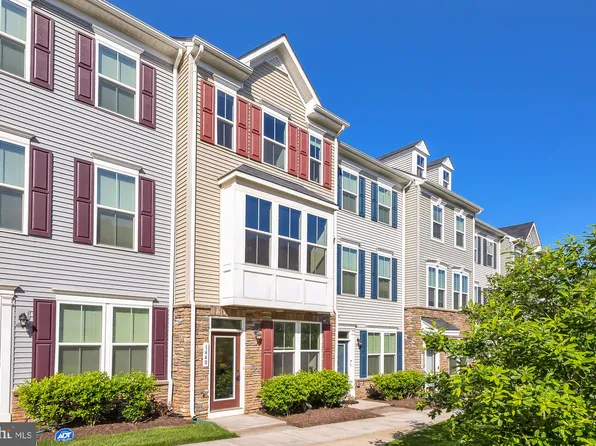 1440 Strahorn Rd, Hanover, MD 21076