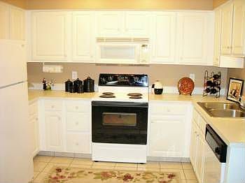 3rd image of 6116 Glen Village Dr