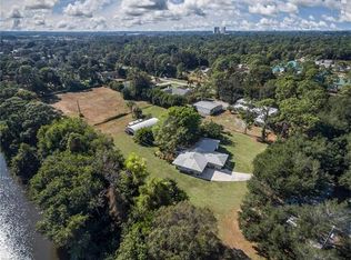 5908 Pendragon Ln, Fort Myers, FL 33912