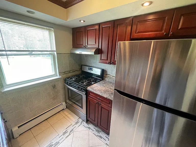 55 Gill Ln #45 — Photo 32