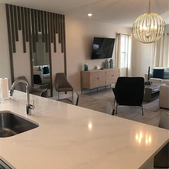 820 Driving Range Ct — Photo 11