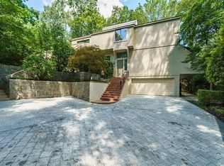 2810 Northside Dr NW, Atlanta, GA 30305