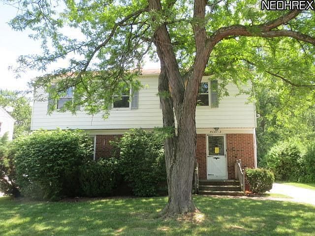 1st image of 4601 E 104th St