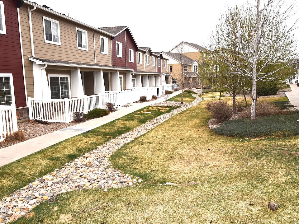 Front with Green Space