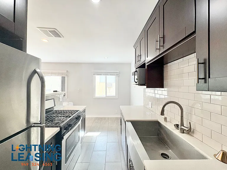1526 Corinth Ave #7 — Photo 8