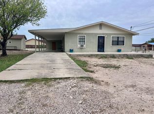127 Texas Dr, Del Rio, TX 78840