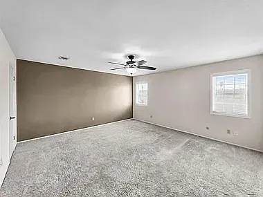 1084 Sunmeadow Dr — Photo 13