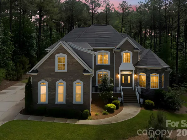 6296 Chimney Bluff Rd, Lancaster, SC 29720