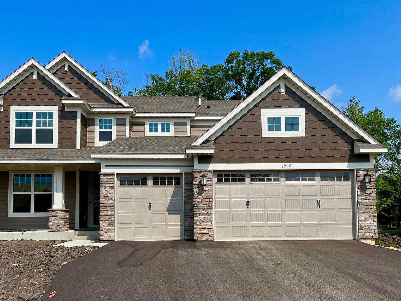 1926 Visionary Ct, Chanhassen, MN 55317 MLS 6402679 Zillow