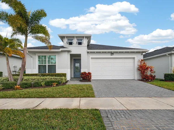 607 SE Mulberry Way, Port St Lucie, FL 34984