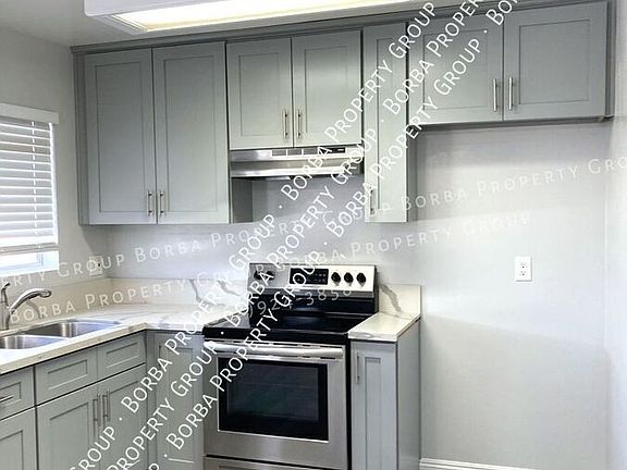 2nd image of 573 Nebraska Ave Unit 2