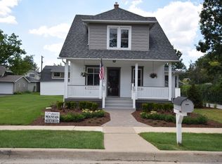 220 Hickory St, Frankfort, IL 60423