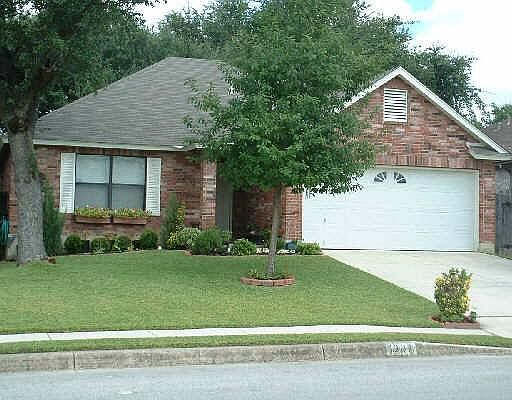 1st image of 1307 DEZARAE ST